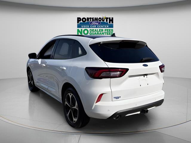Certified 2023 Ford Escape ST-Line Select w/ Tech Pack #2 image 10