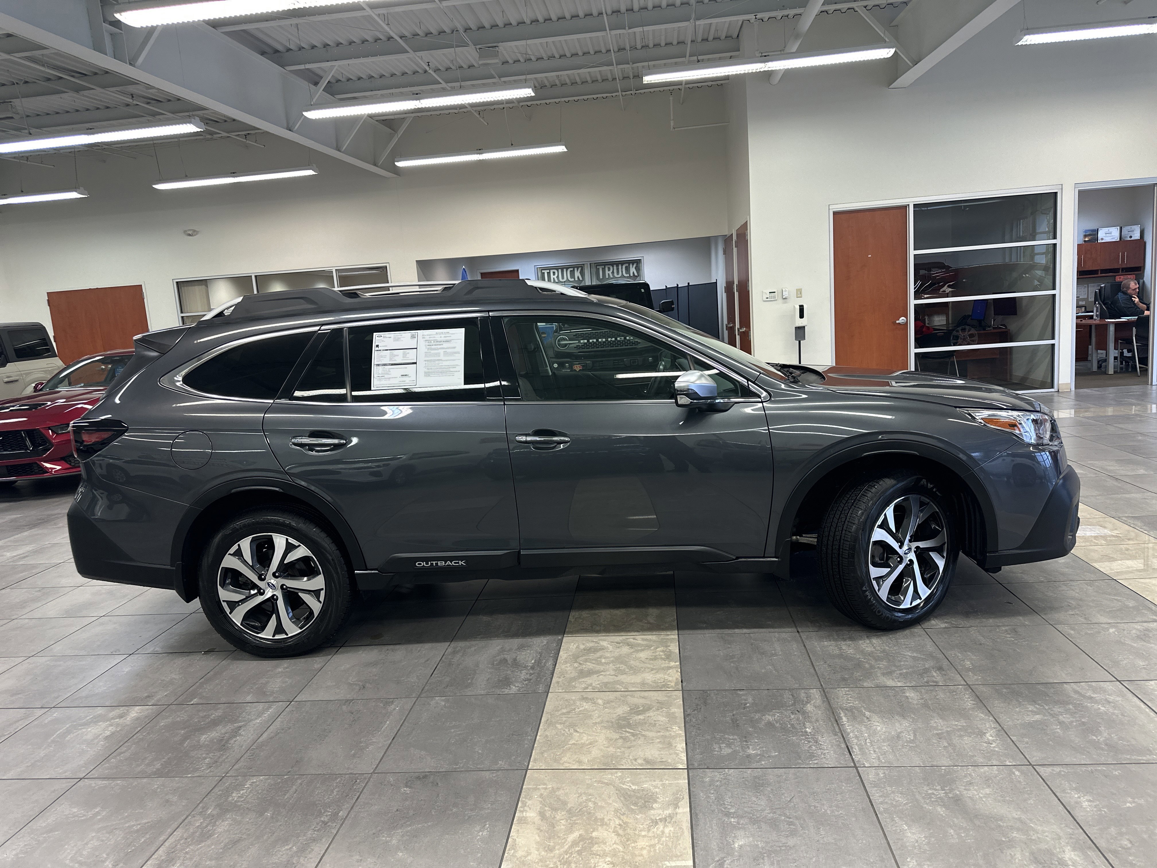 Used 2021 Subaru Outback Touring XT image 6