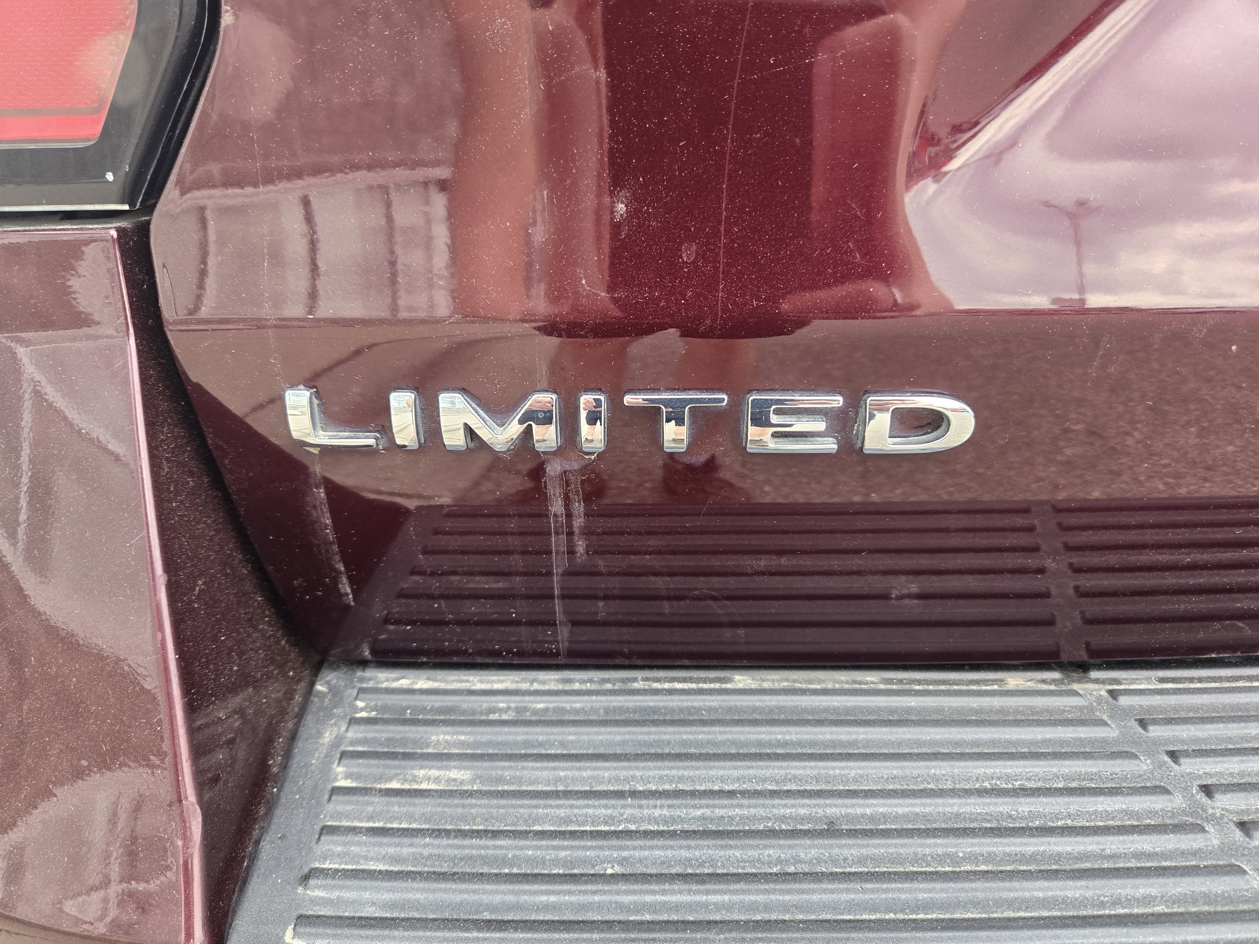 Certified 2021 Ford Expedition Limited image 10