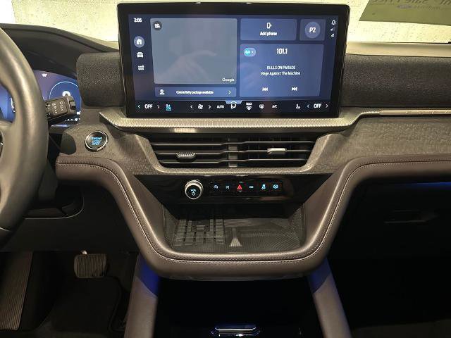 Certified 2025 Ford Explorer Platinum image 25