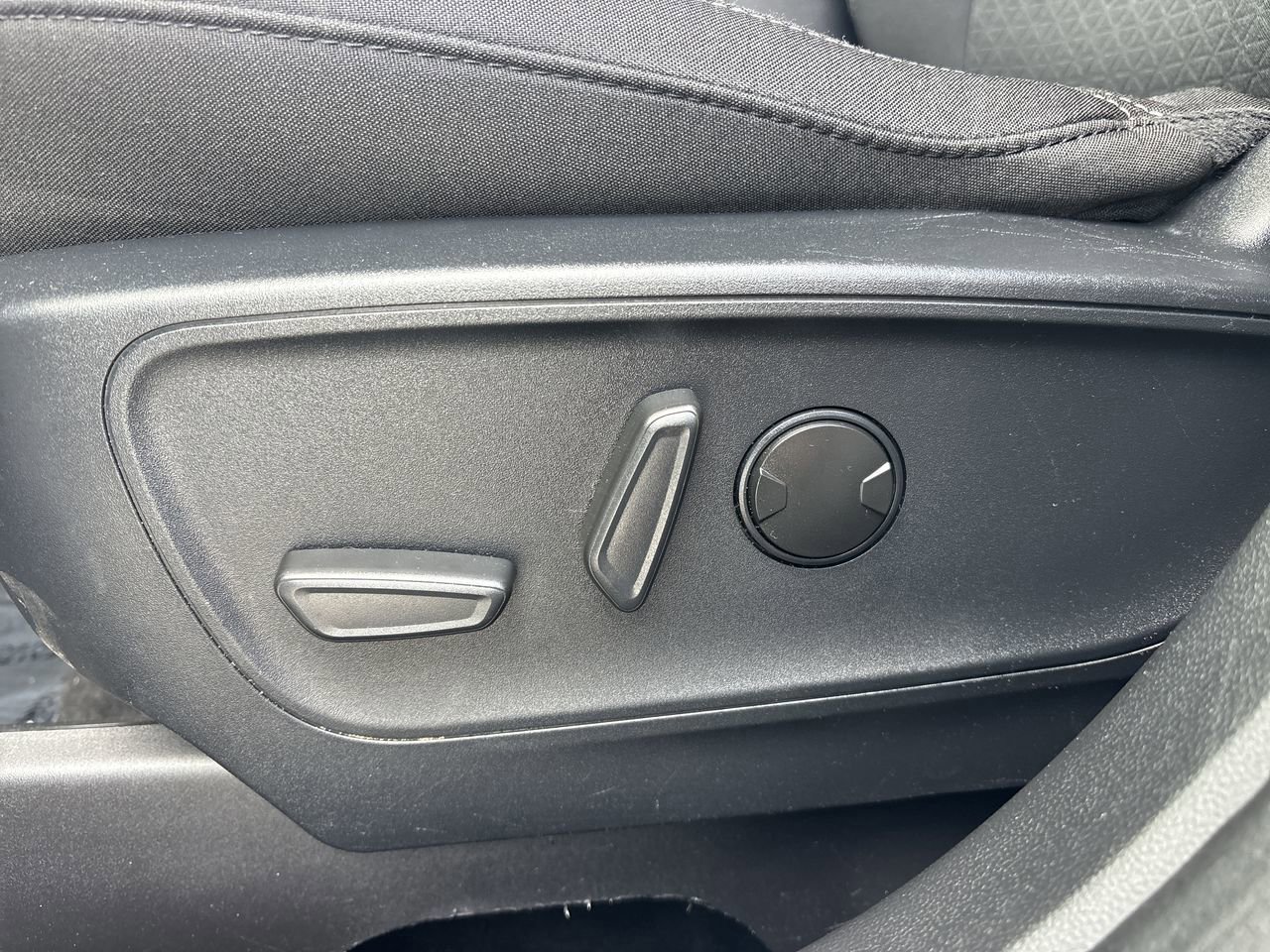 Certified 2024 Ford Escape Active FWD image 26