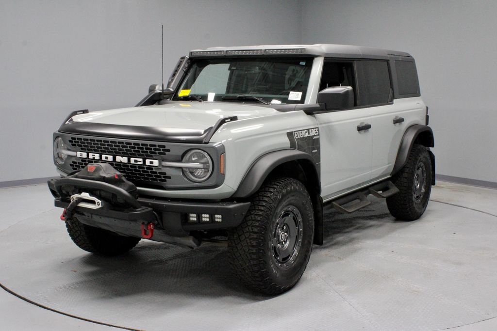 Certified 2024 Ford Bronco Everglades AWD/4WD image 8
