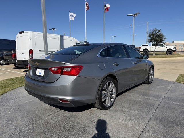 Used 2023 Chevrolet Malibu LT image 3