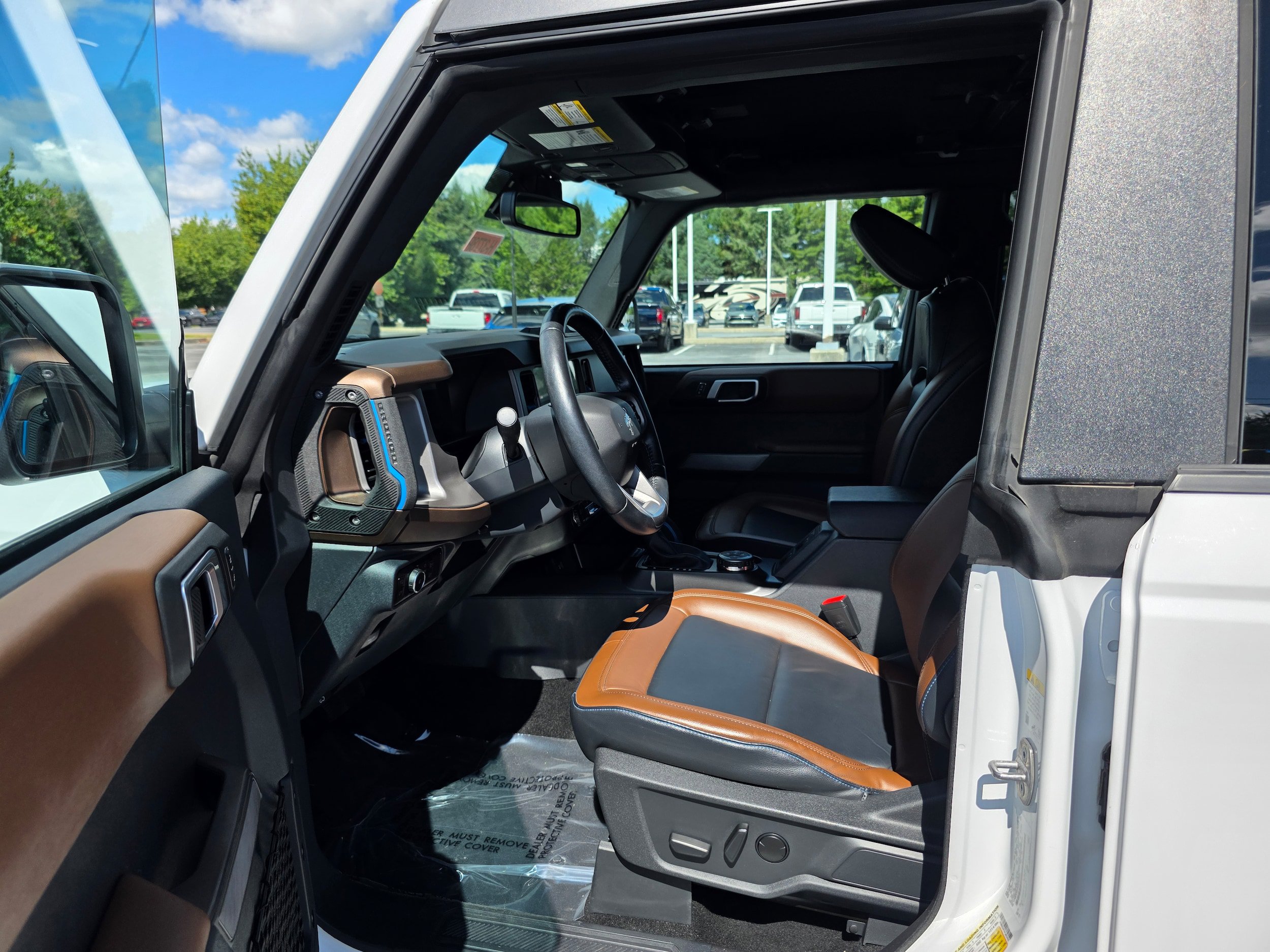 Certified 2023 Ford Bronco Outer Banks AWD/4WD image 21