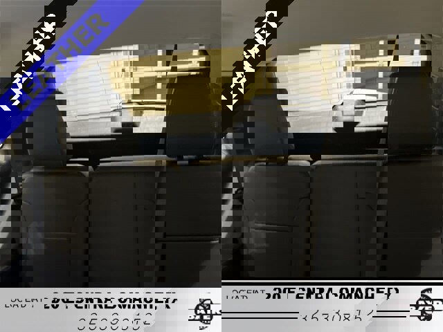 Used 2021 Chevrolet Traverse LT w/ LT Premium Package image 25