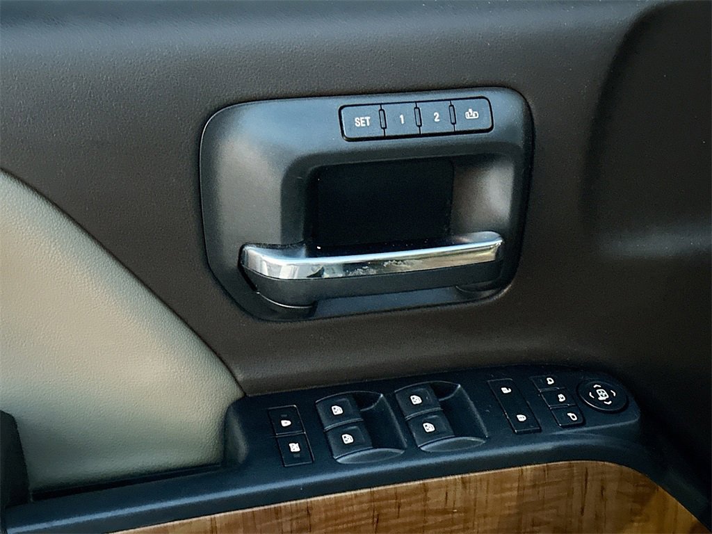 Used 2017 GMC Sierra 1500 SLT image 21