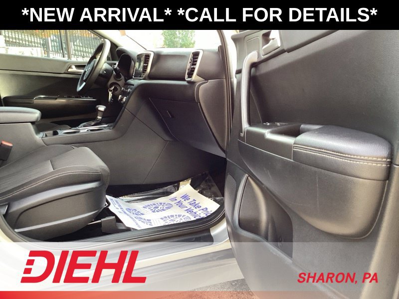 Used 2020 Kia Sportage LX FWD image 11
