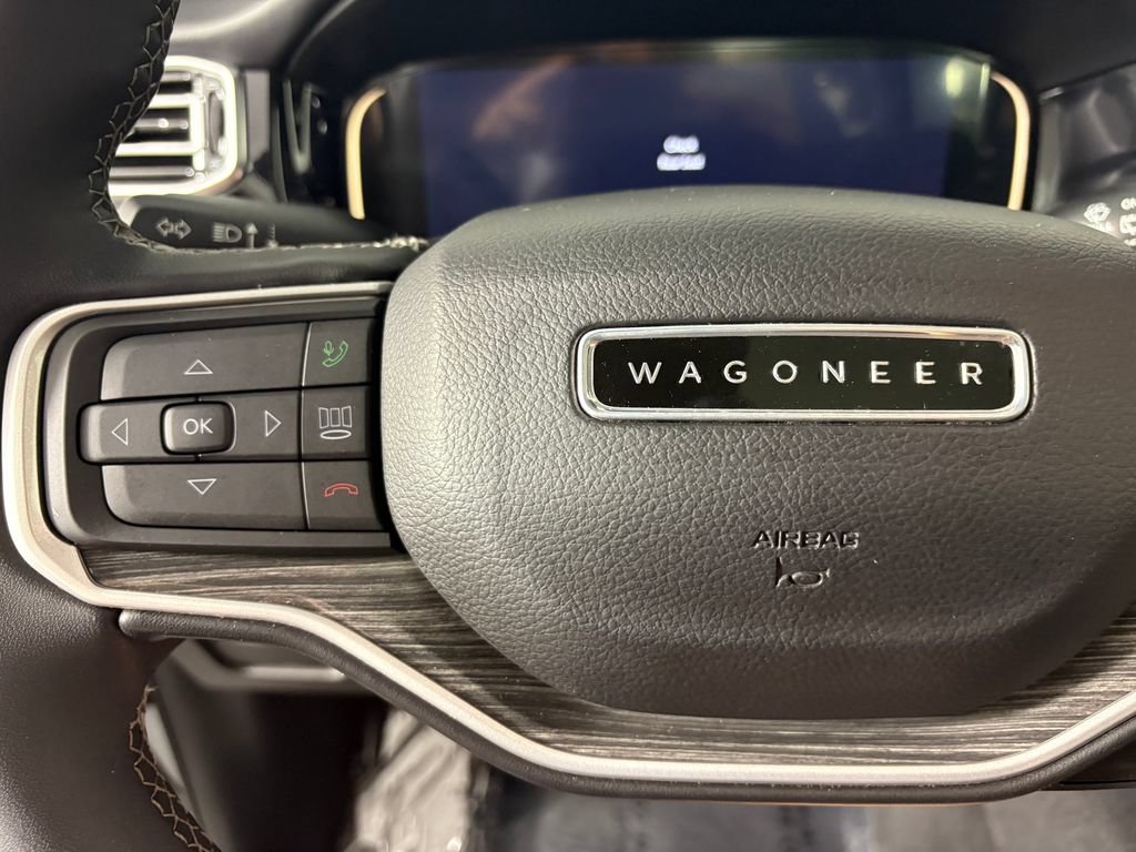 Used 2022 Jeep Wagoneer Series II w/ Premium Group I AWD/4WD image 23