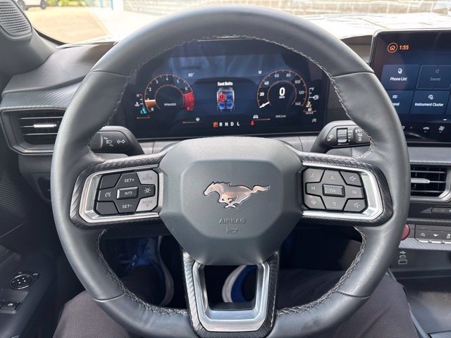Certified 2025 Ford Mustang Coupe RWD image 19