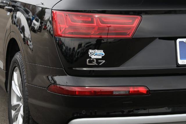 Used 2017 Audi Q7 3.0T Premium image 19