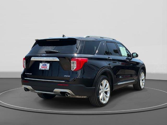 Certified 2022 Ford Explorer Platinum w/ Technology Package AWD/4WD image 5