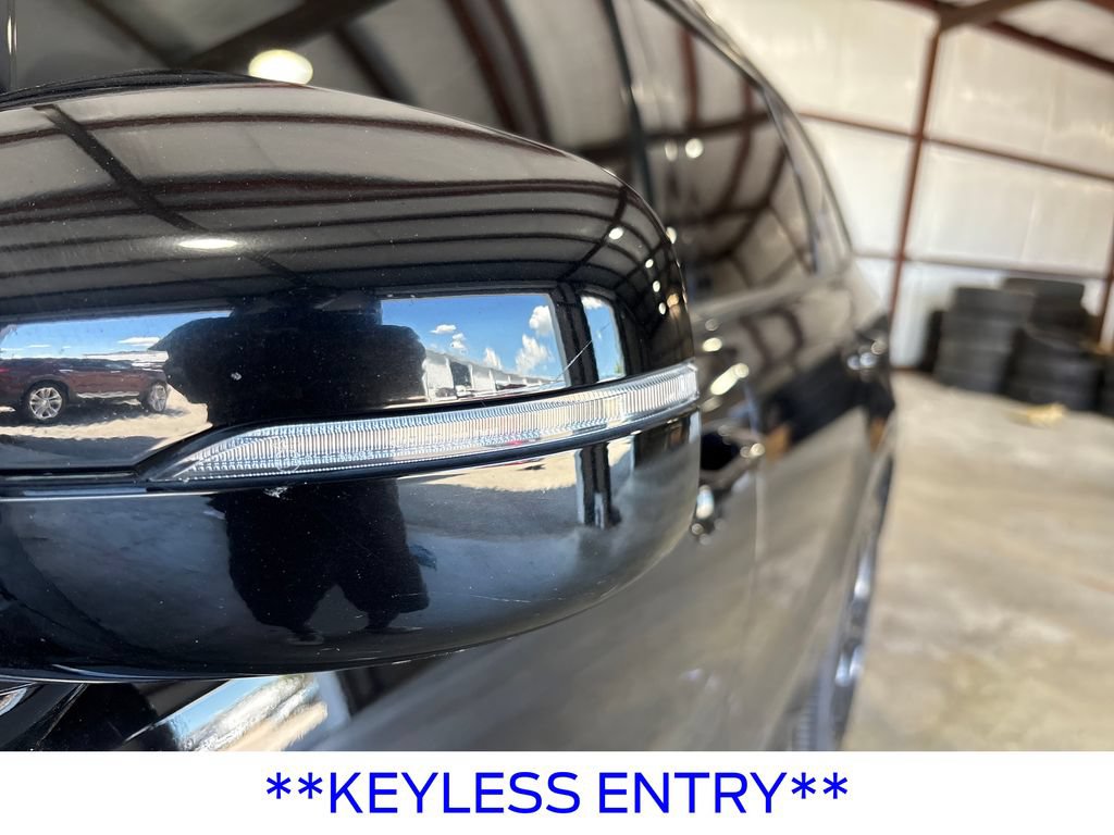 Used 2023 Kia Sorento SX FWD image 14
