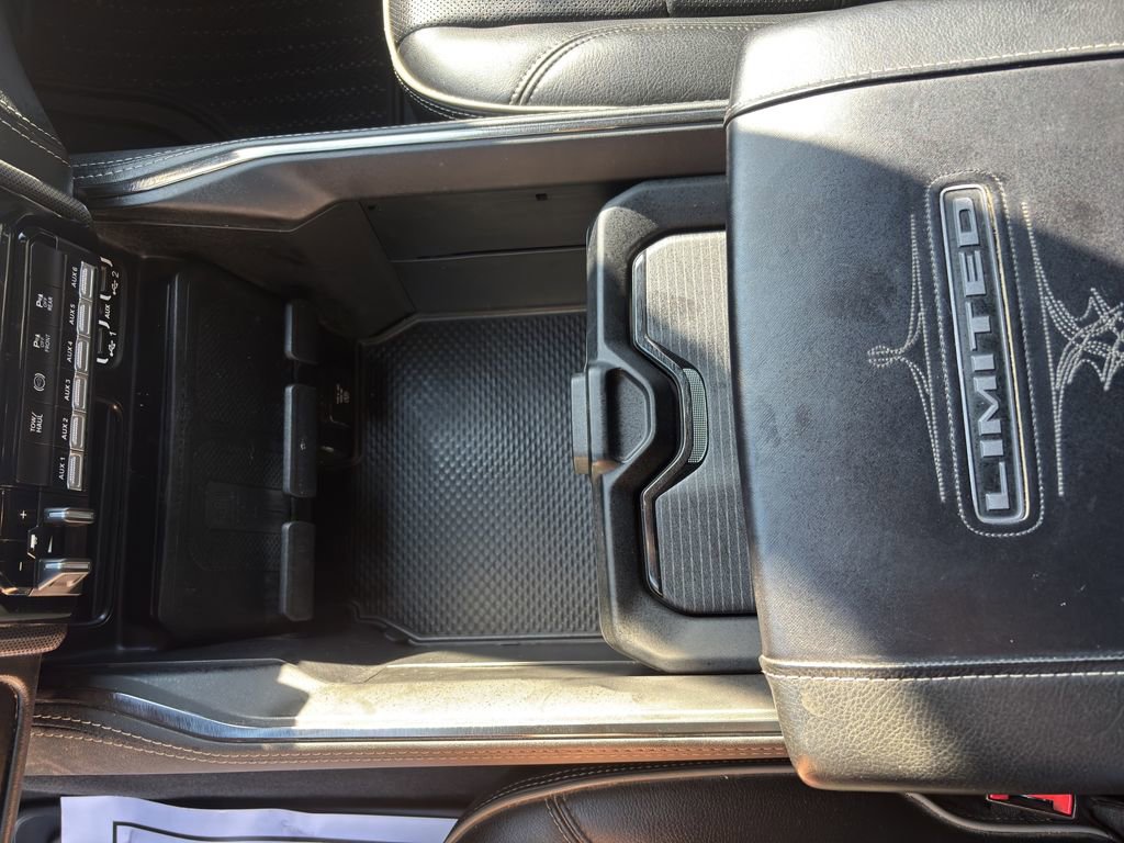 Used 2022 RAM 2500 Limited AWD/4WD image 13