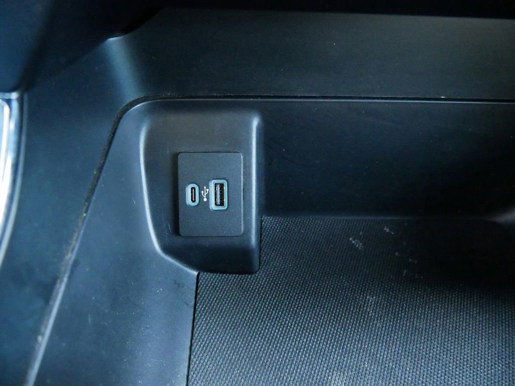 Certified 2023 Ford F150 XLT w/ Equipment Group 302A High image 27