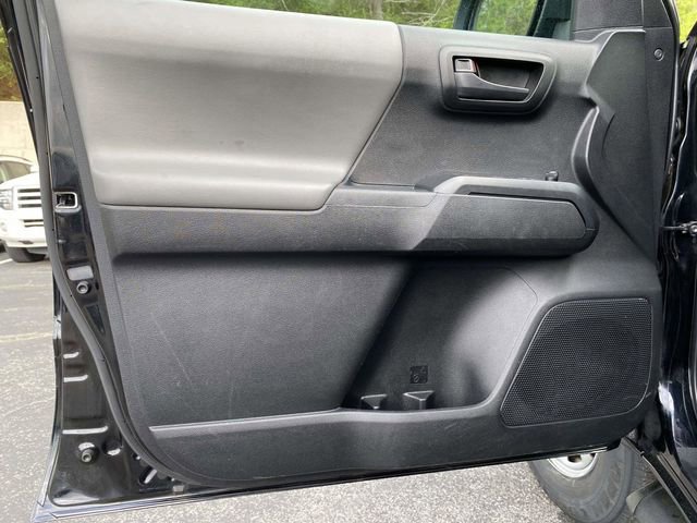 Used 2022 Toyota Tacoma SR w/ SR Convenience Package image 17