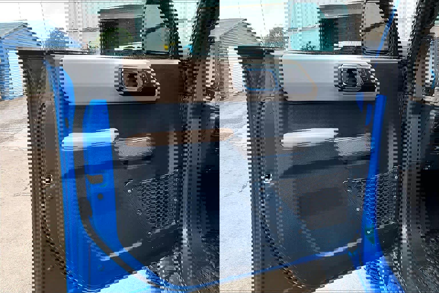 Certified 2023 Ford Bronco Wildtrak image 23