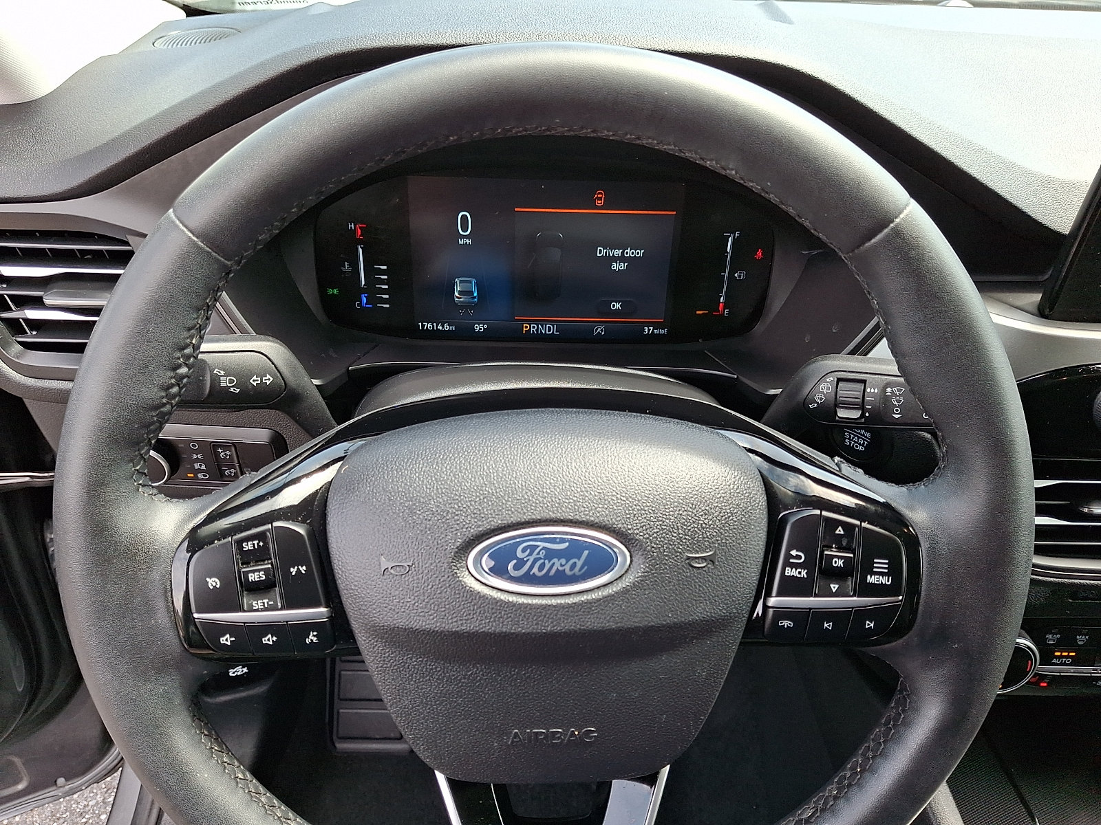 Certified 2023 Ford Escape Active AWD/4WD image 19
