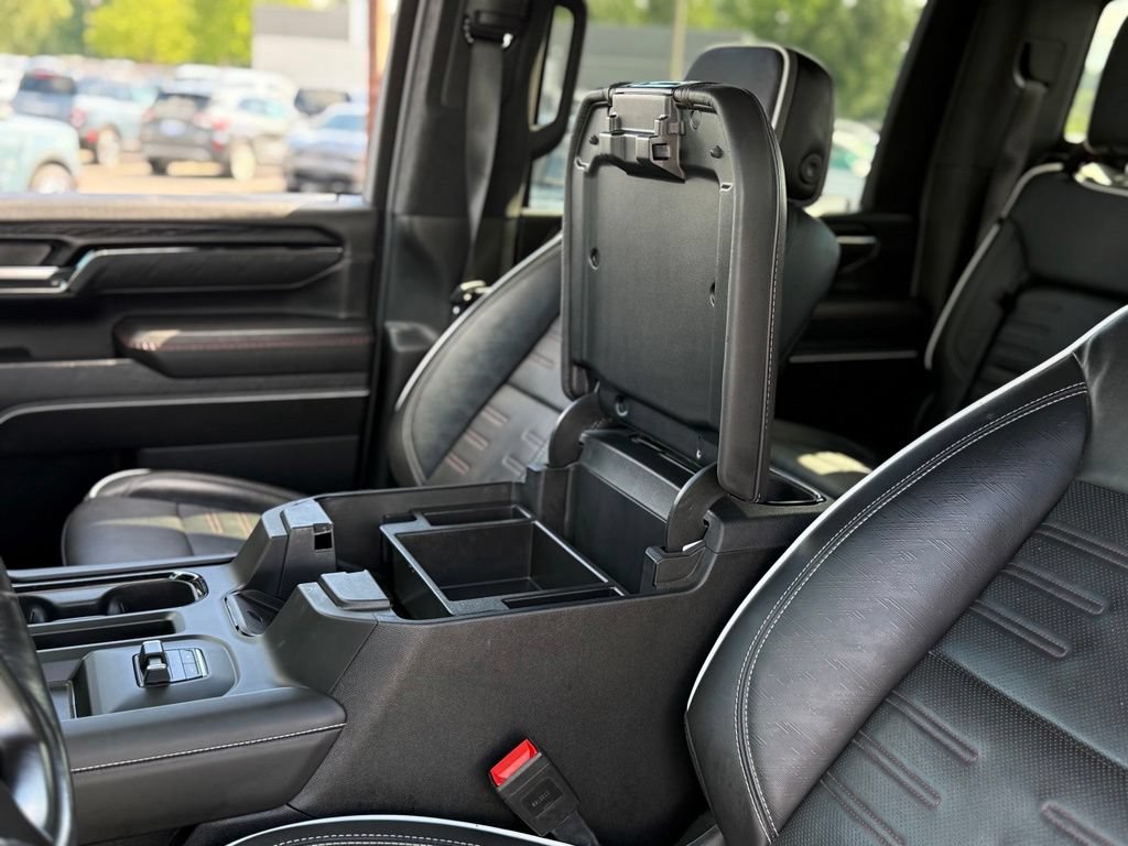 Used 2024 GMC Sierra 2500 AT4X AWD/4WD image 26