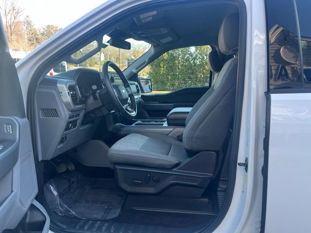 Certified 2022 Ford F150 XLT w/ Equipment Group 302A High image 11