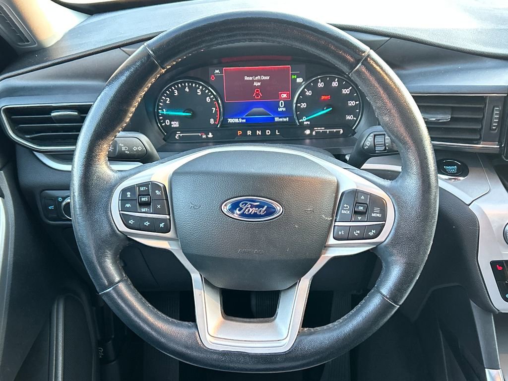 Certified 2022 Ford Explorer XLT w/ Equipment Group 202A image 16