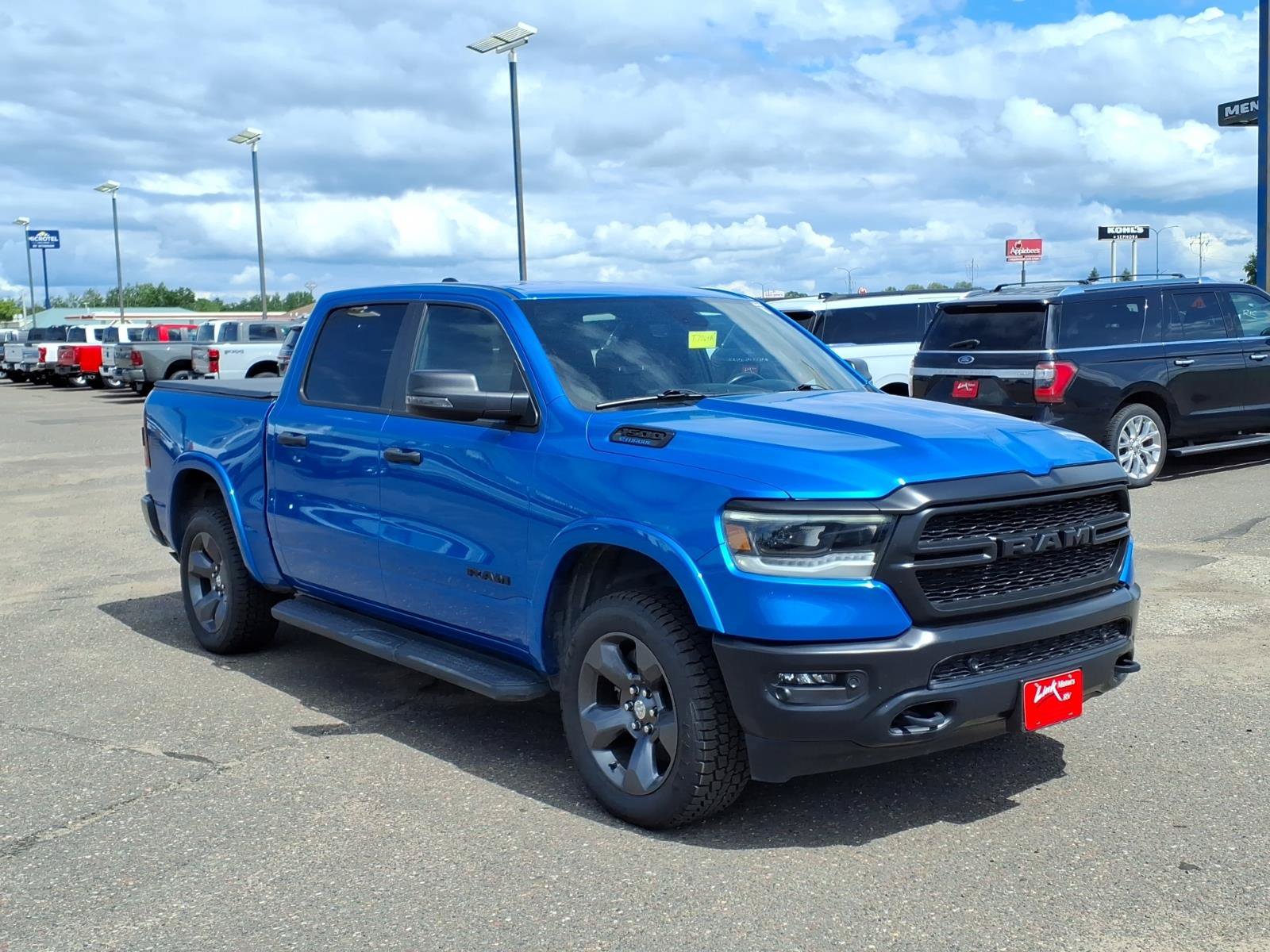 Used 2023 RAM 1500 Big Horn AWD/4WD image 8