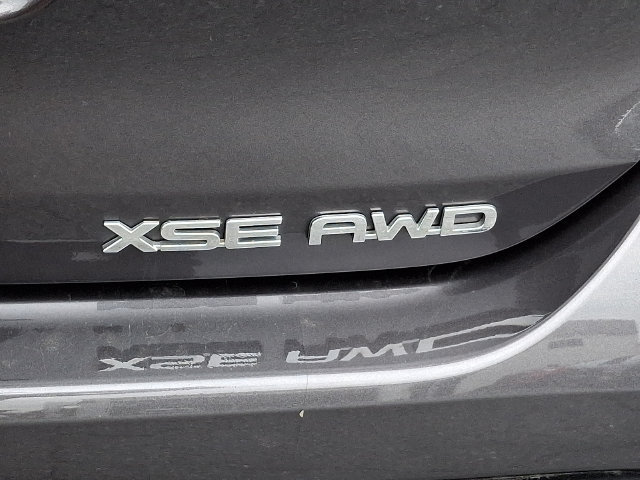 Used 2022 Toyota Highlander XSE AWD/4WD image 34