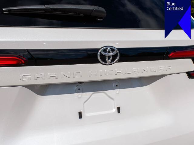 Used 2024 Toyota Grand Highlander FWD image 10
