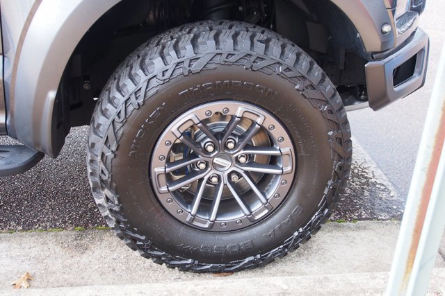 Certified 2020 Ford F150 Raptor w/ Equipment Group 802A Luxury image 10