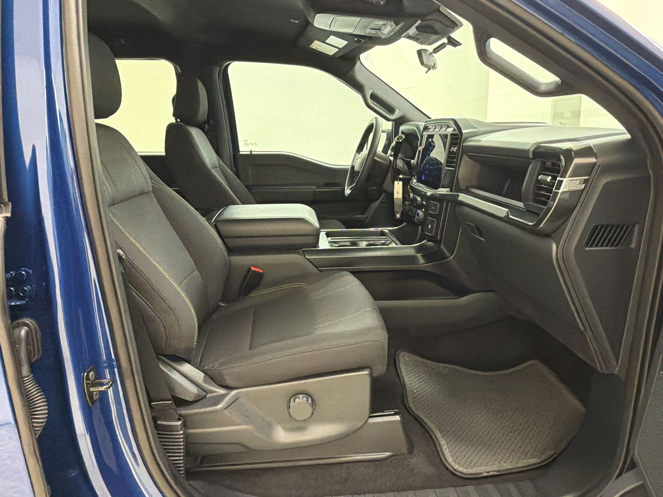 Certified 2024 Ford F150 STX RWD image 30