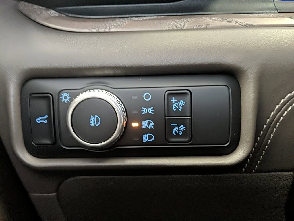 Certified 2022 Ford Explorer Platinum w/ Equipment Group 601A image 23