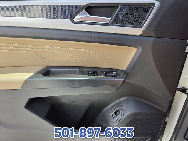 Used 2022 Volkswagen Atlas Cross Sport SE AWD/4WD image 25
