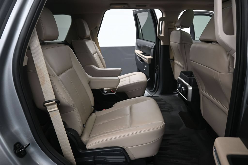 Certified 2022 Ford Expedition XLT RWD image 23
