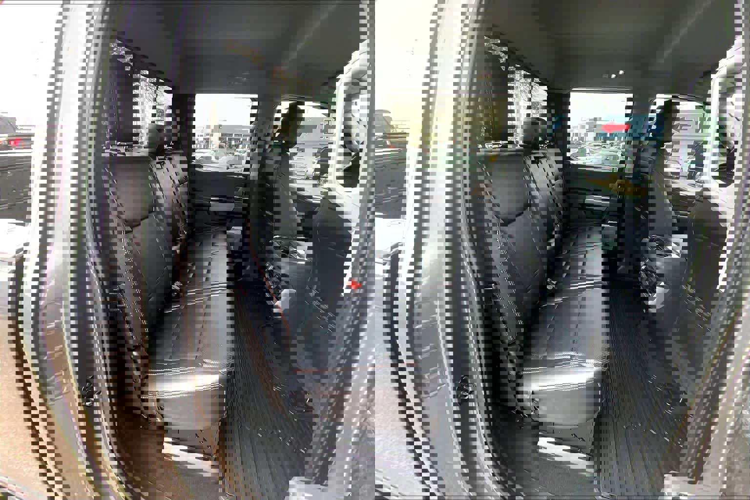 Certified 2023 Ford F250 Lariat w/ Sport Appearance Package image 19