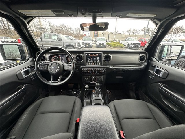 Used 2021 Jeep Wrangler Unlimited Sport image 3