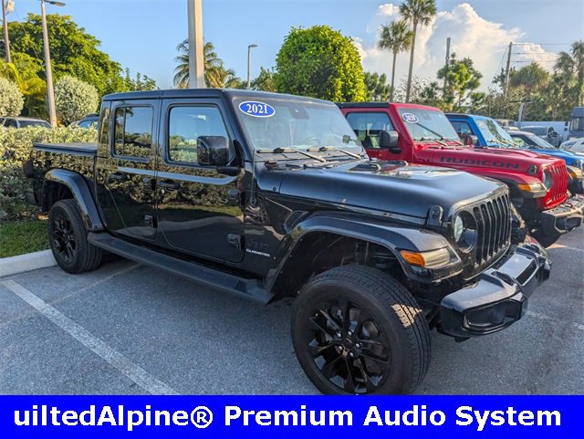 Used 2021 Jeep Gladiator Overland image 2