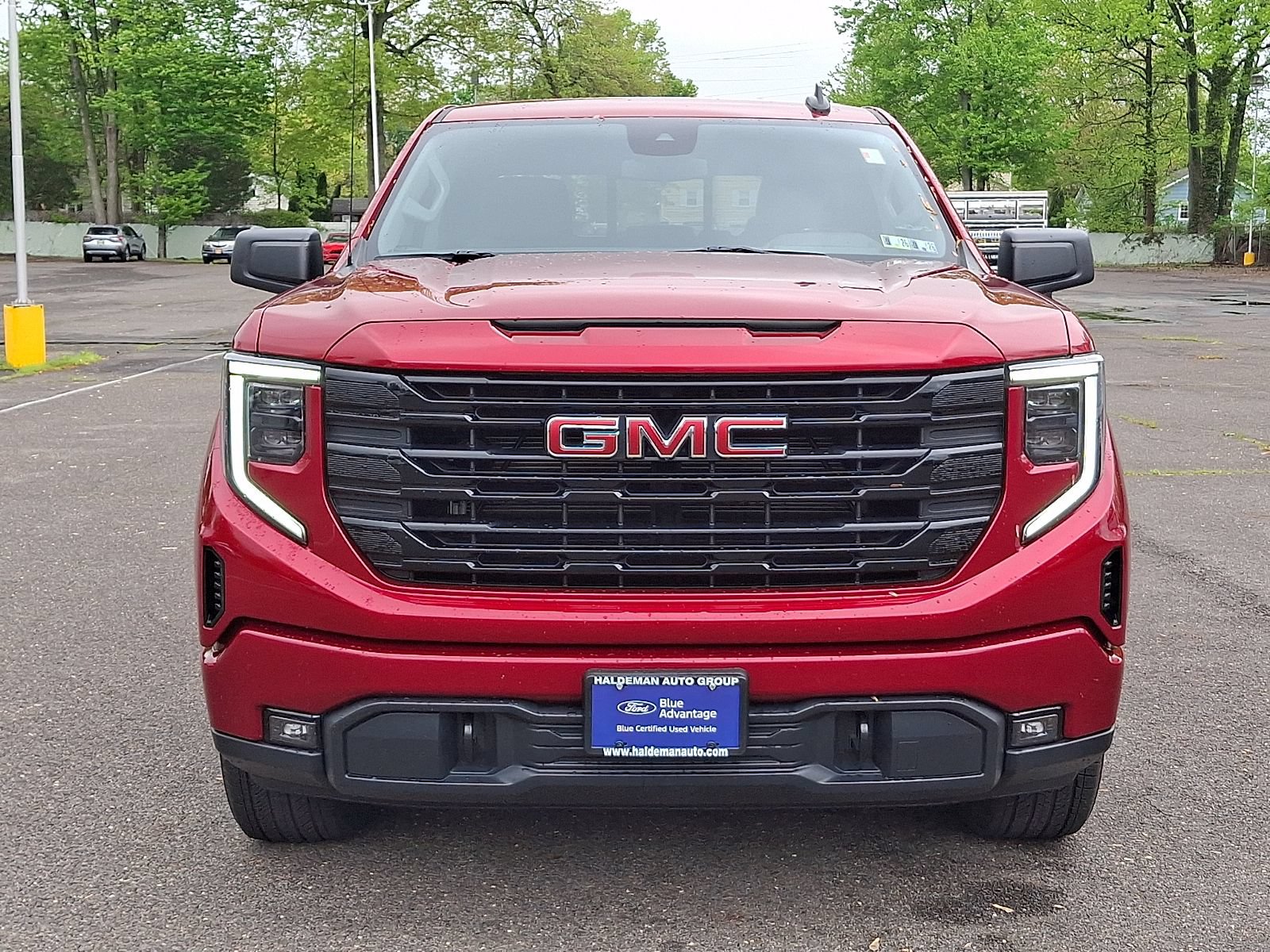 Used 2024 GMC Sierra 1500 Elevation w/ Preferred Package AWD/4WD image 2