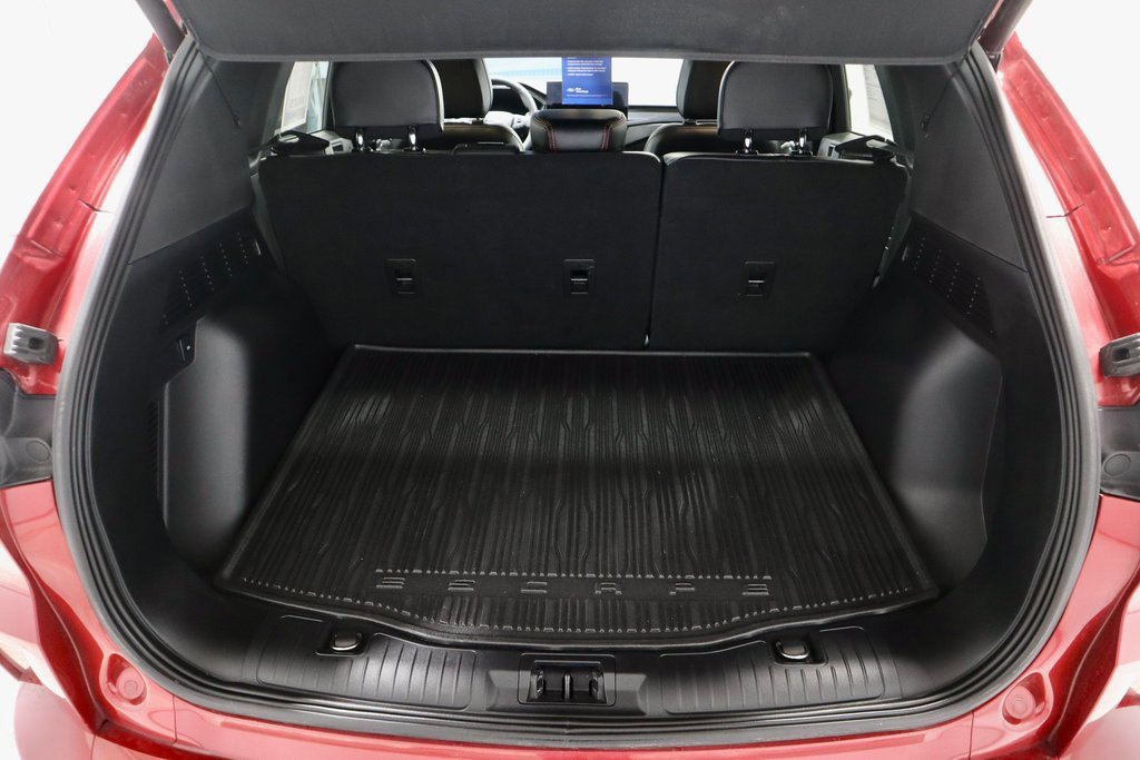 Certified 2023 Ford Escape ST-Line Select w/ Tech Pack #2 image 14