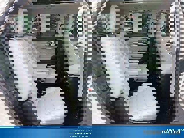 Certified 2025 Ford Explorer Platinum w/ Ultimate Package image 19