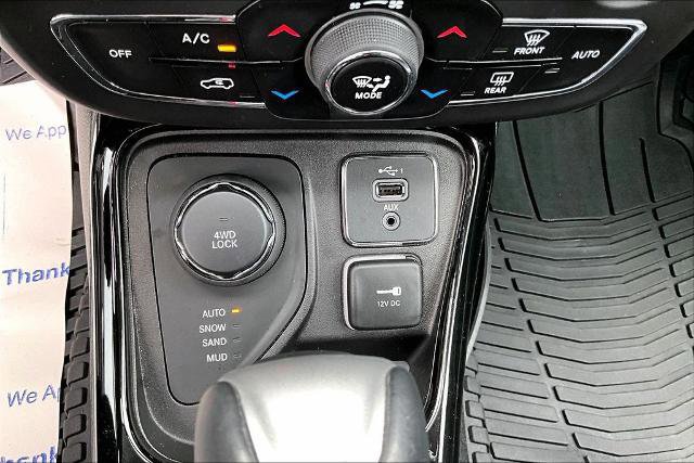 Used 2019 Jeep Compass Limited AWD/4WD image 30