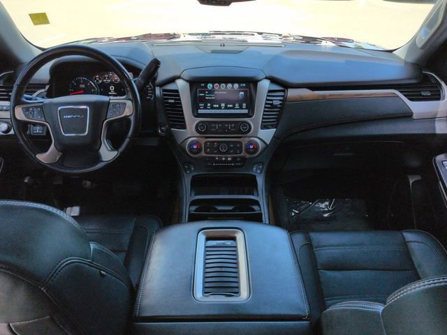Used 2019 GMC Yukon Denali w/ Denali Ultimate Package image 16