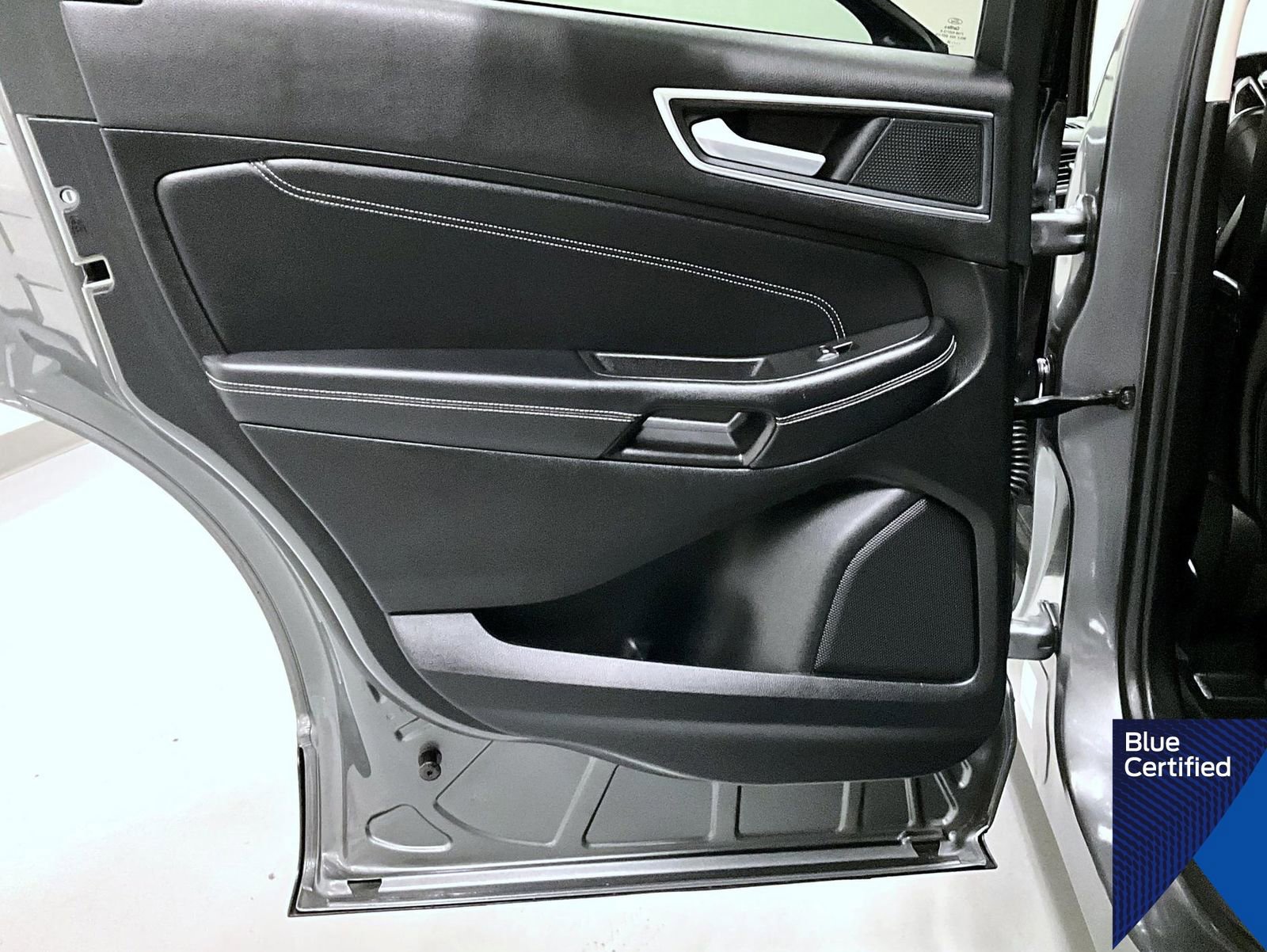 Certified 2024 Ford Edge Titanium image 20