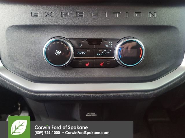 Certified 2025 Ford Expedition Max Platinum image 21