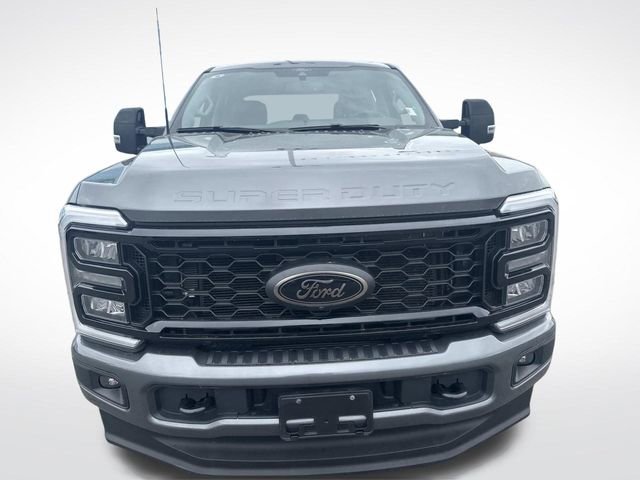 Certified 2025 Ford F350 Lariat w/ Black Appearance Package AWD/4WD image 9