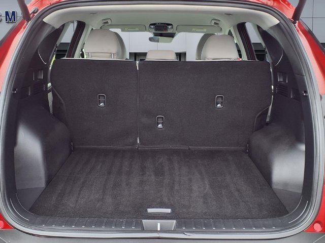 Used 2025 Hyundai Tucson SEL FWD image 5