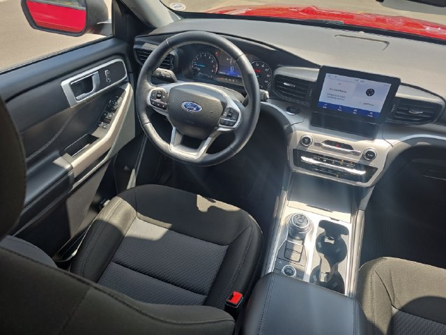 Certified 2024 Ford Explorer XLT AWD/4WD image 26