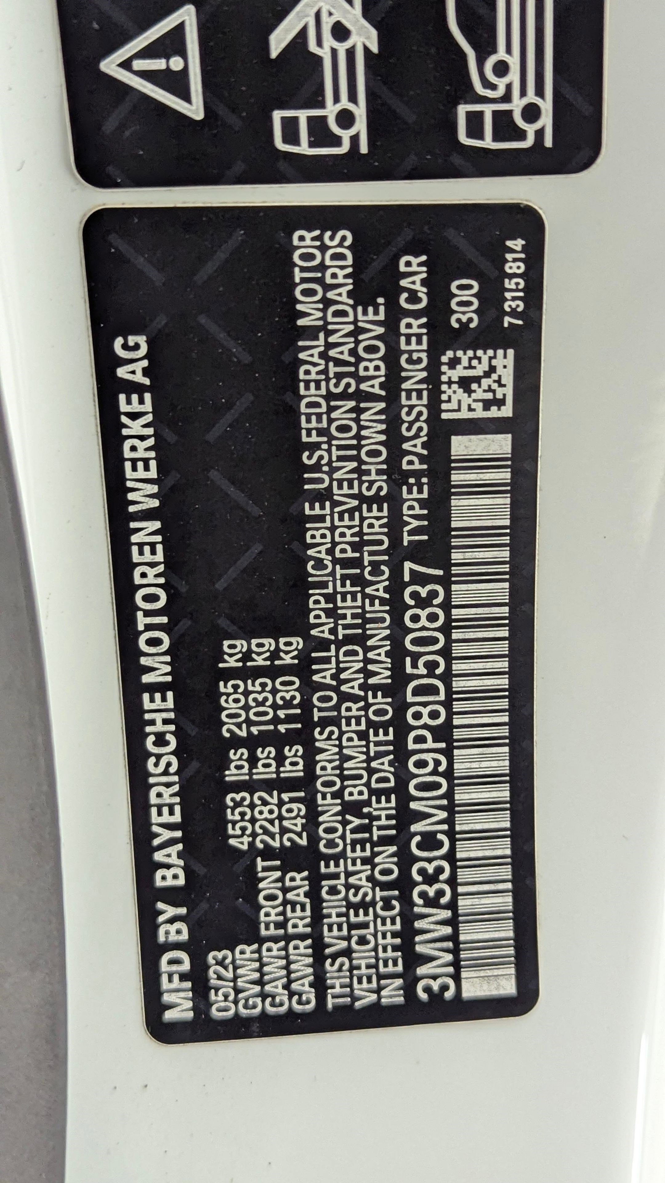 Used 2023 BMW 230i xDrive Coupe image 17