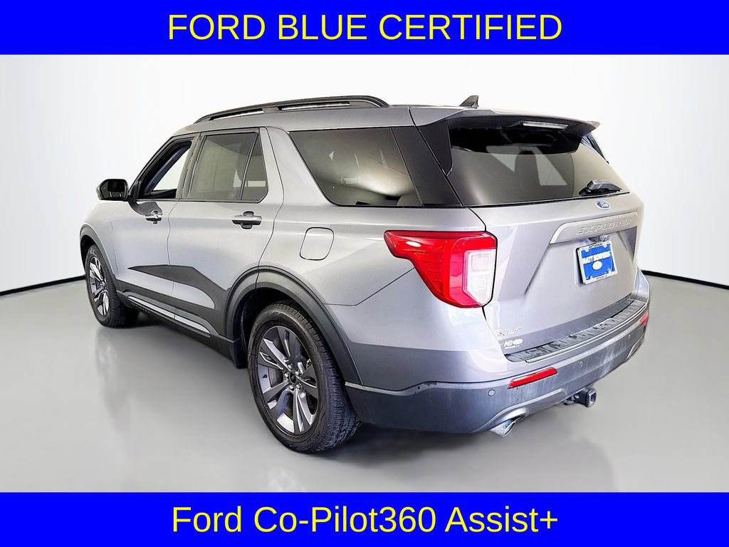 Certified 2022 Ford Explorer XLT w/ Equipment Group 202A image 5
