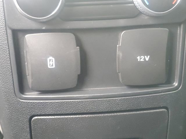 Certified 2023 Ford Explorer XLT w/ Equipment Group 202A AWD/4WD image 28