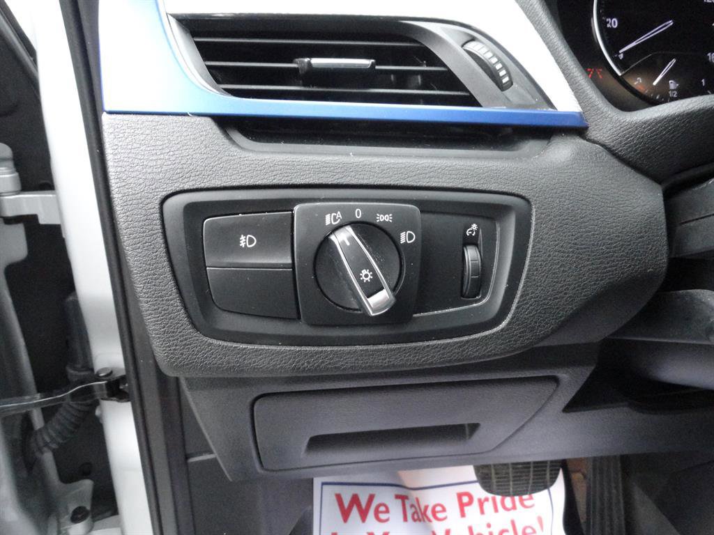 Used 2019 BMW X1 xDrive28i w/ M Sport Package image 11