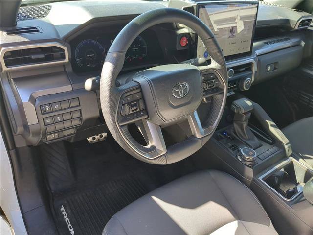 Used 2024 Toyota Tacoma TRD Sport image 10